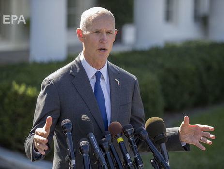 Во Флориде учителям разрешили носить оружие в школах