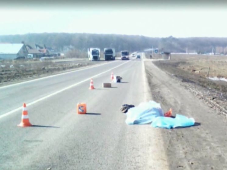 Жительку Львівської області на смерть збило колесо, яке відпало від вантажівки