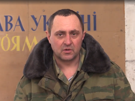 У штабі АТО повідомили, що українські військові взяли у полон бойовика, який намагався проникнути в тил