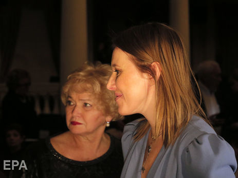 Собчак заявила, что Путин не является ее крестным отцом, но присутствовал в церкви при ее крещении