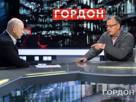 Гриценко: Я мог критиковать Януковича, Сашу-стоматолога, который зубы вырывал всему бизнесу, но имел доступ на все каналы. Закрыл их для меня именно Порошенко