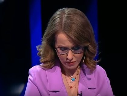 Собчак в ходе дебатов расплакалась и покинула студию. Видео