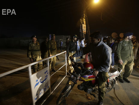 В результате взрыва в Пакистане девять человек погибли, 20 получили ранения
