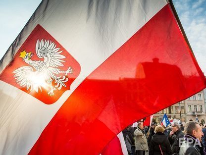 Польські націоналісти провели маніфестацію під посольством України у Варшаві