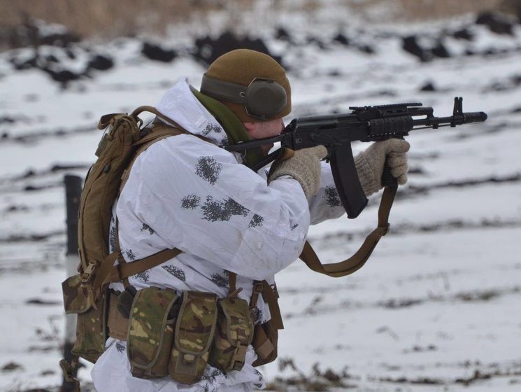 Боевики за сутки открывали огонь только возле Новогригорьевки, ранен украинский военнослужащий – штаб АТО