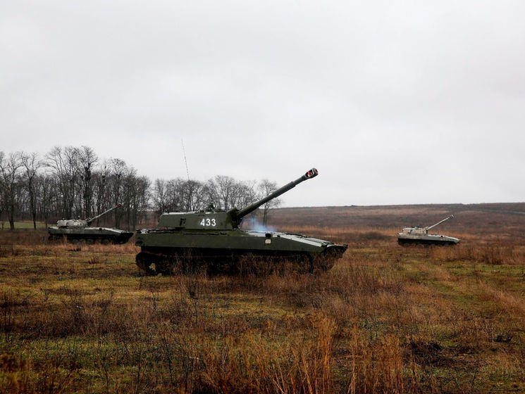 Росія почала військові навчання в окупованому Криму
