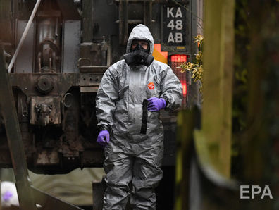 Полиция изъяла автомобиль друга Скрипаля, забравшего в аэропорту его дочь