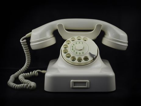 У Києві колектори погрожують жінці вбивством її дитини