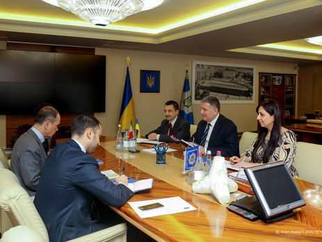 Аваков и посол Италии в Украине обсудили завершение предварительного расследования по делу нацгвардейца Маркива