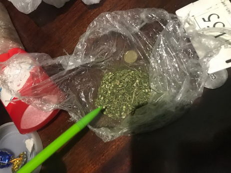 В Ровенской области врач поставлял наркотики заключенным – СБУ