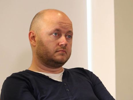 Історія Надії Савченко не повинна відволікти нас від її однофамільця Олексія. Це мурло саме на це і сподівається