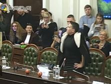 Савченко принесла в Раду гранати