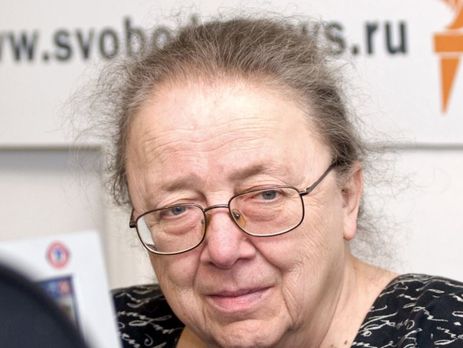 Удова дисидента Синявського: Крим – це курорт. Курорту належить лягати під прибульця