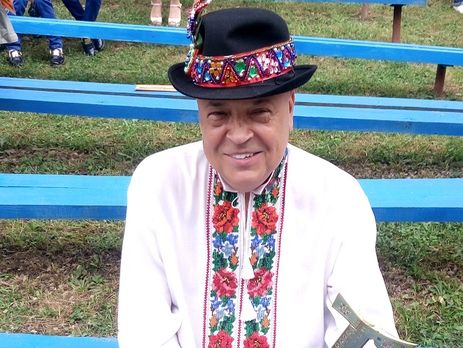 Горсовет на Закарпатье потребовал увольнения Авакова и Луценко, а также импичмента Порошенко