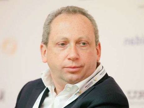 Усатый фашистский прихвостень Песков, видимо, имел в виду, что Путин устанавливает дружественные связи со всеми странами путем терактов на их территории