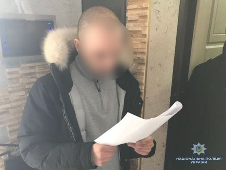 Кіберполіція затримала українського хакера, якого підозрюють у крадіжці даних 140 тис. банківських карток