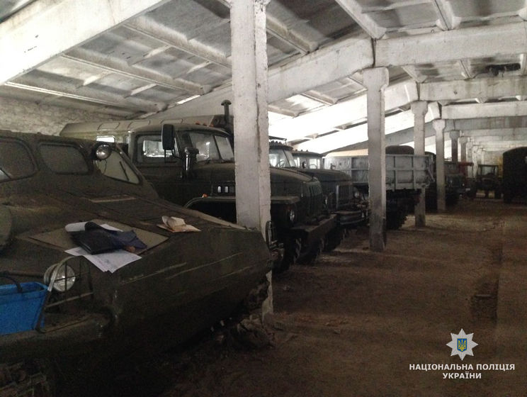 В Украине, расследуя повреждение магистрального нефтепровода, правоохранители нашли 200 единиц военной техники