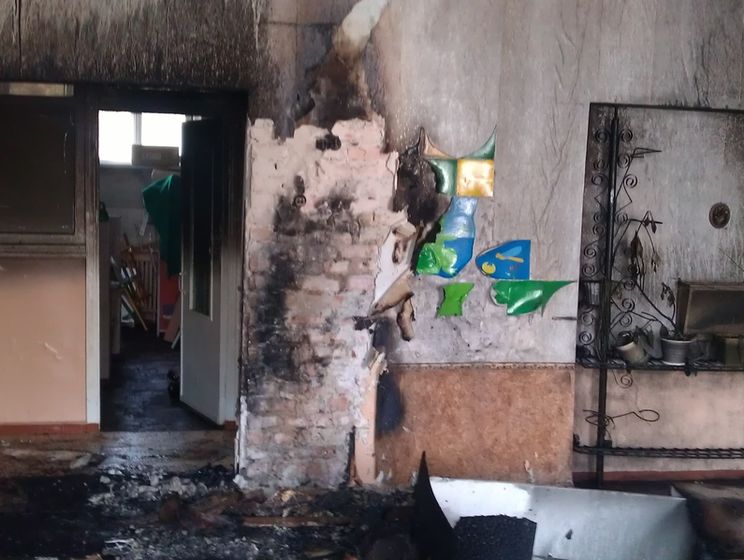 В Донецкой области горел детский сад: один человек госпитализирован