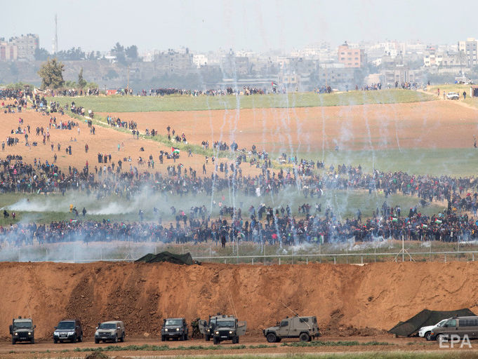 В Палестине заявили, что 12 человек погибли в ходе столкновений с израильскими военными в секторе Газа