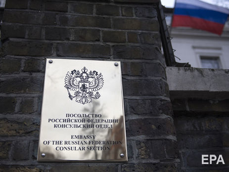 Посольство РФ вимагає від влади Великобританії відповісти, чому Скрипалю не стало краще