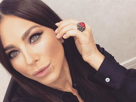 Ани Лорак обнародовала новый снимок объятий с Лазаревым