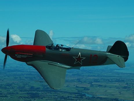 На авіашоу в Новій Зеландії розбився радянський літак часів Другої світової війни. Відео