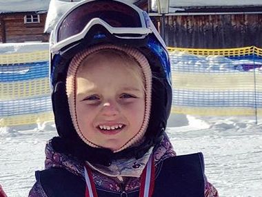 Дочь Навки и Пескова впервые вышла на лед перед зрителями