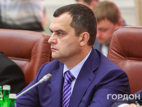 Суд решил допросить экс-главу МВД Захарченко по делу пятерых экс-беркутовцев