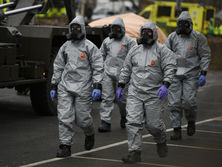 Британские эксперты не могут определить, где произвели вещество, которым отравили Скрипаля