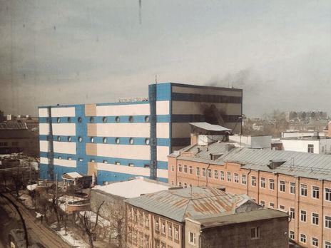 У Москві загорівся торговий центр 