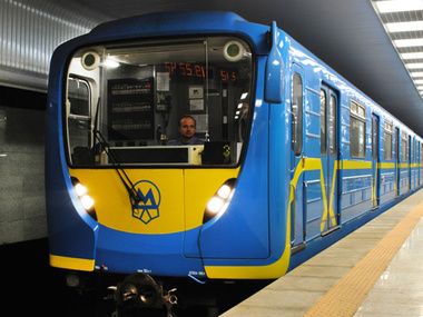 Машиниста метро, призвавшего пассажиров поддержать Евромайдан, сняли с рейса