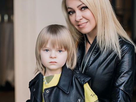 Рудковская считает необходимым ставить сына в темную комнату и бить 