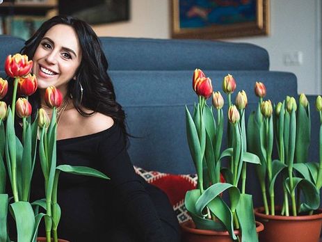 Джамала, яка народила первістка, показала фото часів вагітності