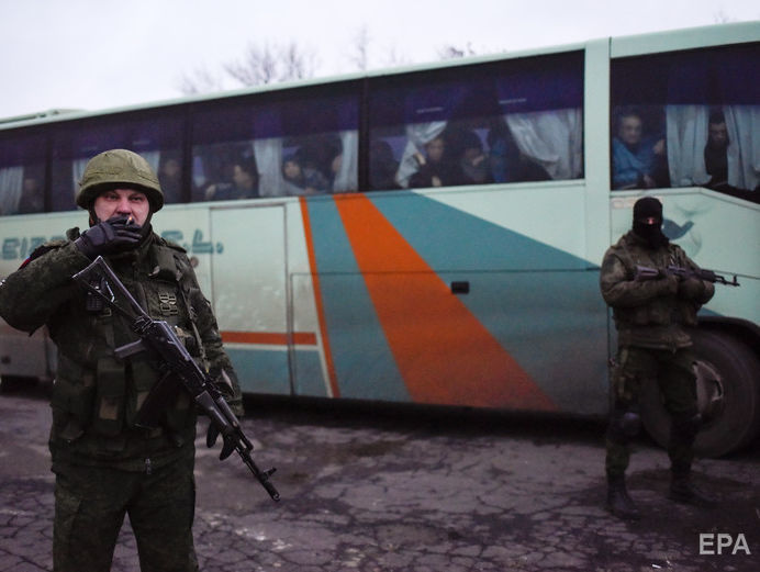Бойовики російсько-терористичних військ поранили жінку на блокпості "Оленівка", повідомили у Держприкордонслужбі