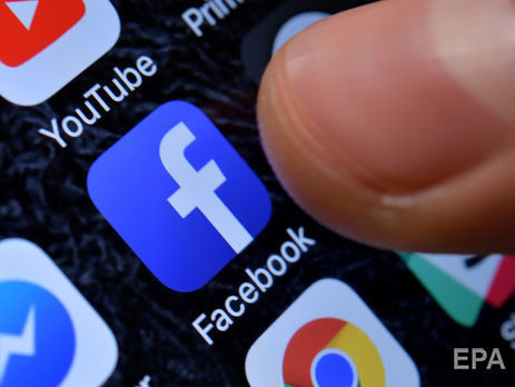 Facebook начал оповещать пользователей, чьи данные получила компания Cambridge Analytica