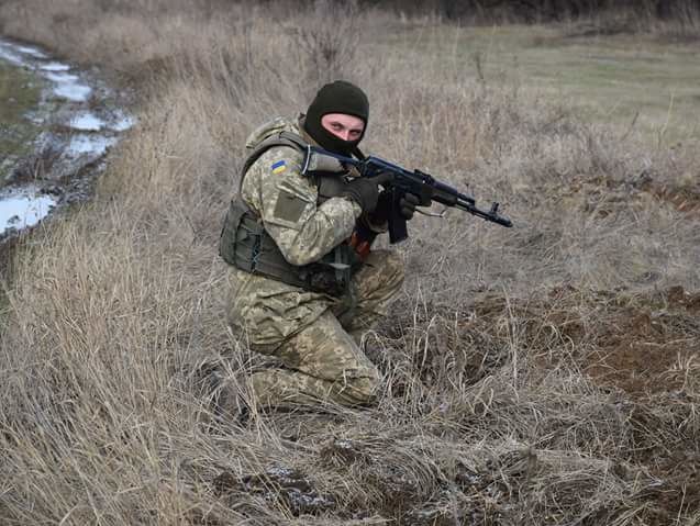 Боевики за сутки 35 раз открывали огонь на Донбассе – штаб АТО