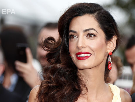 Фото Амаль Клуні розмістили на обкладинці Vogue