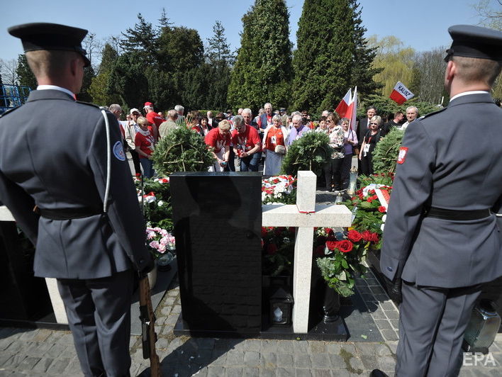 Польська комісія заявила, що пасажири Ту-154 під Смоленськом загинули від вибуху на борту