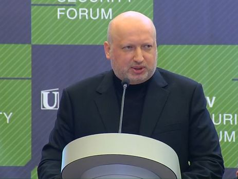 РФ уже сегодня может задействовать против Украины около 260 тыс. военных – Турчинов