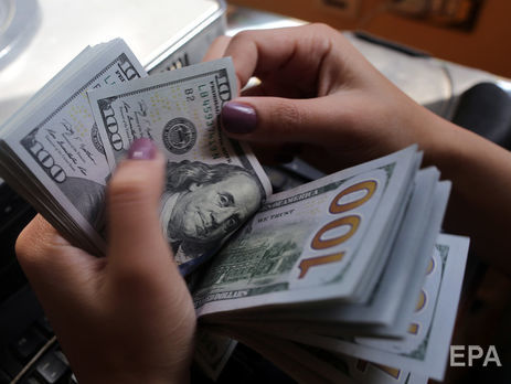 Гривня до долара подешевшала до 26,12 грн/$