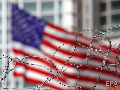 У Кремлі припускають, що США за допомогою нових санкцій відключать РФ від міжбанківської системи SWIFT – ЗМІ