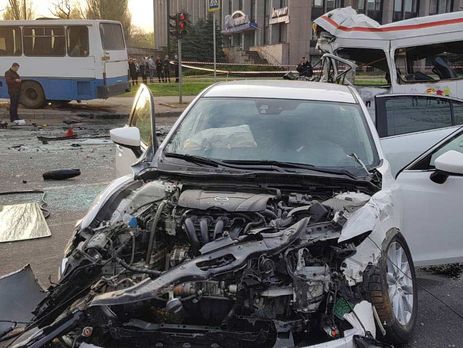 ДТП в Кривом Роге. Водитель Mazda прибавил скорость, потому что его сын опаздывал на автовокзал