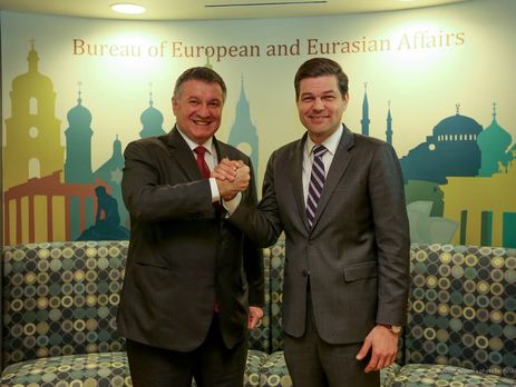 Аваков повідомив, що в Україні створять міжнародну платформу з боротьби з організованою злочинністю