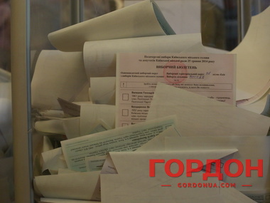 На Луганщине на избирательные участки нападают и крадут бюллетени