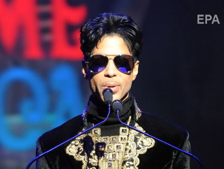 В США не смогли определить виновных в смерти Принса