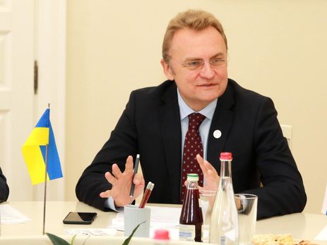 Садового не пустили во Львове на встречу Порошенко с представителями культуры и бизнеса