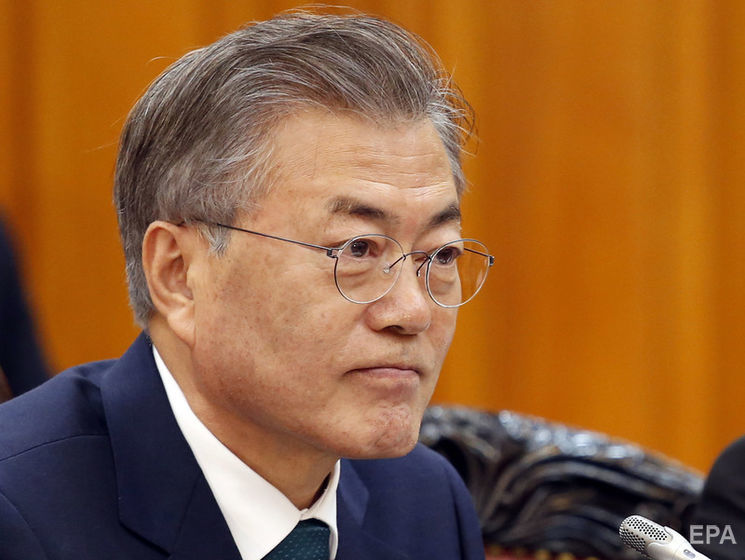 Президент Южной Кореи заявил, что отказ КНДР от ядерных испытаний создаст "благоприятную атмосферу" для переговоров Сеула, Пхеньяна и Вашингтона