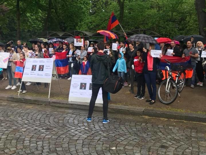 Березовец: В Страсбурге местный армянский Майдан. Люди не хотят общаться с русскими