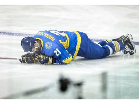 Збірна України програла Естонії у другому матчі чемпіонату світу з хокею. Фоторепортаж