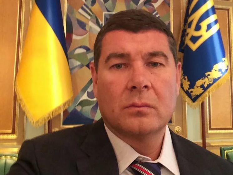 Юрист: Пленки Онищенко – основание для расследования, но не доказательство